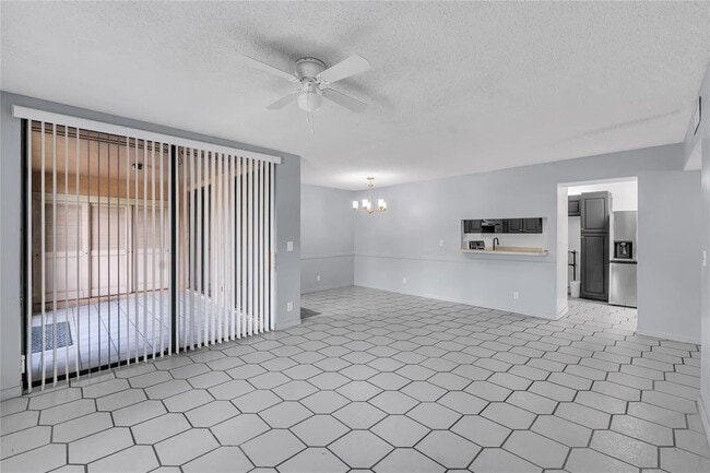 Photo - 10690 NW 14th St Unit 136