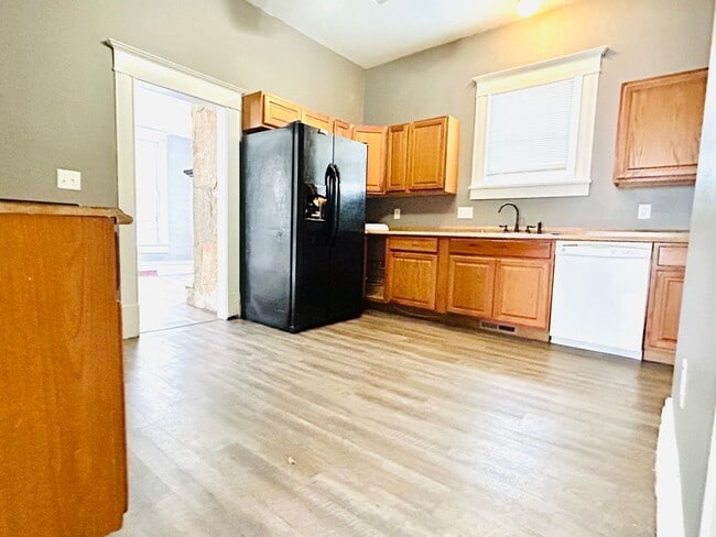Photo - Single Family Home with Bonus Room & Loft!