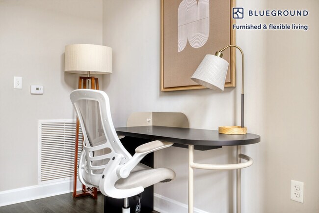 Photo - 7131 Arlington Rd Unidad FL4-ID571