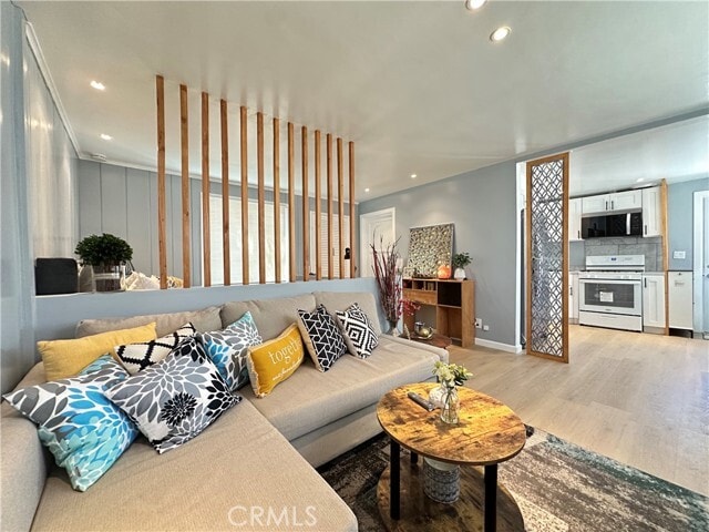 Building Photo - 3680 E Del Mar Blvd Rental