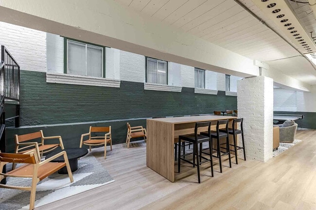 Yugo-Columbia-Lofts-POI-07 - Yugo Columbia Lofts