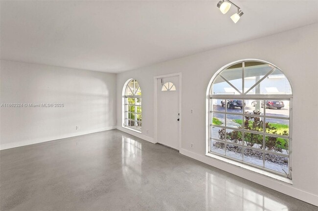 Photo - 7911 Camino Cir Unit B-10