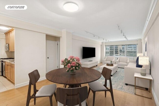 Photo - 333 E 46th St