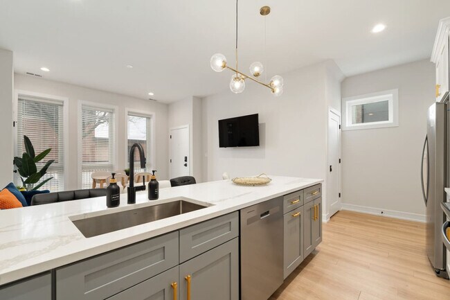 3723 S Giles Ave Unit SI ID1228643P