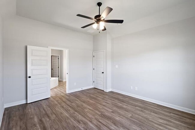 Photo - 13840 Wesley Banks Blvd