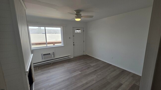 Photo - 9600 Amherst Ave Unit 5