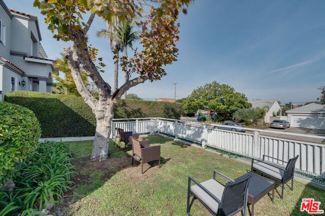 Photo - 8305 Colegio Dr