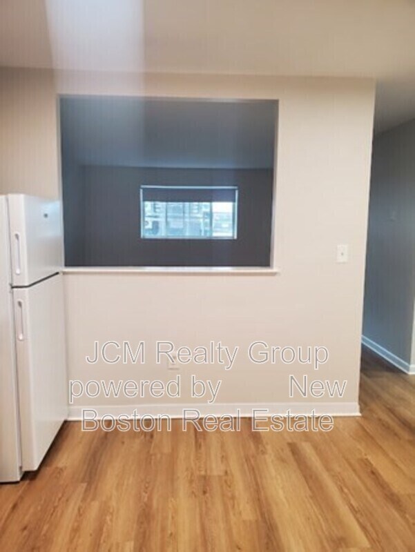 Photo - 700 Cummins Hwy Unidad G2 / 1st Floor