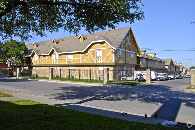 Stone Manor Apartments