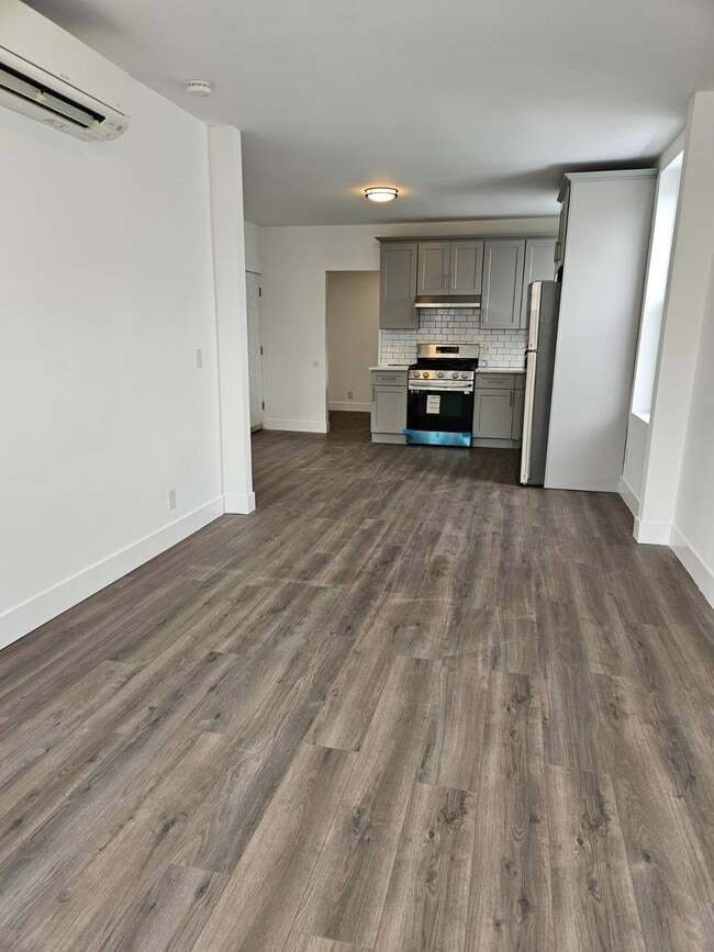 Photo - 312 E 26th St Unit Apt # 2