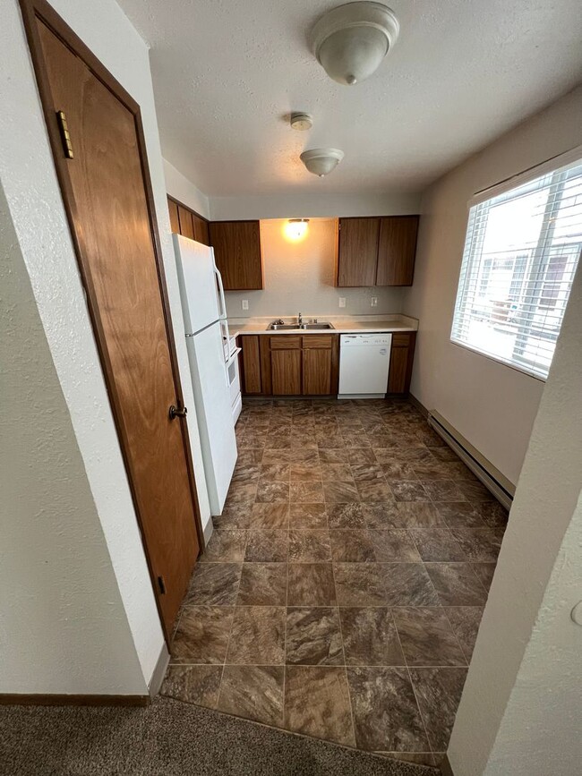 Photo - 22- 24 E. Courtland Apartment Unit 24