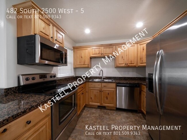 Photo - 482 S 2500 W
