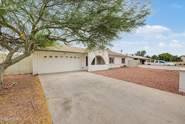 Photo - 5439 W Becker Ln