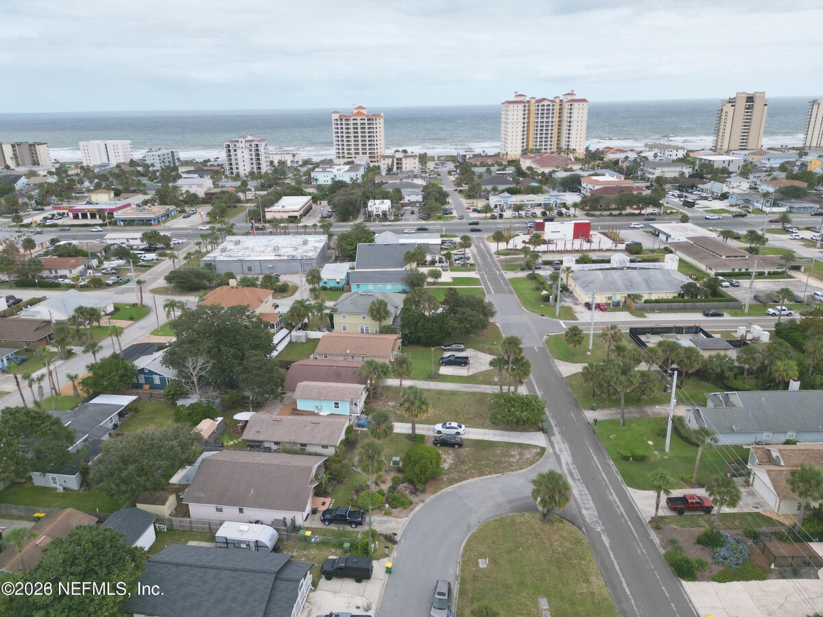 Photo - 435 10th Pl S