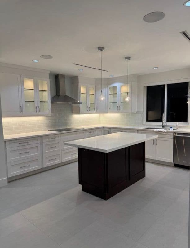 Photo - 2930 SW 79th Ct