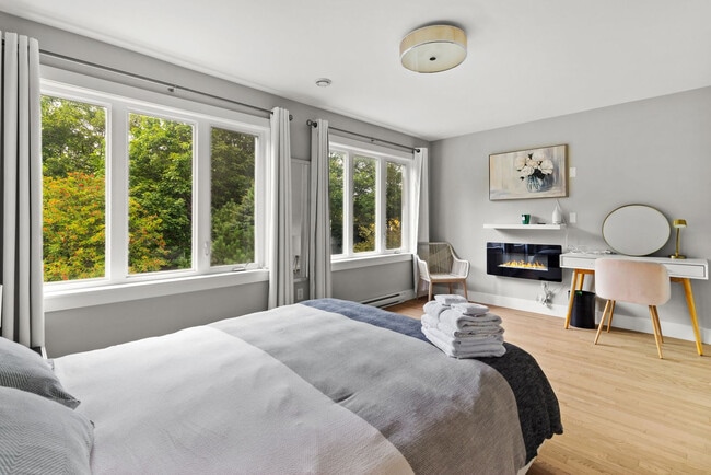 Photo - 52 Pennywell Rd Unité SI FL2-ID1438831P