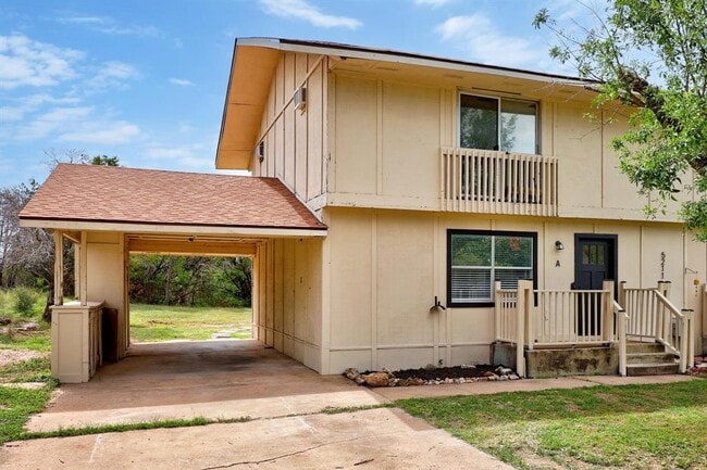 Photo - 5211 Thunderbird St