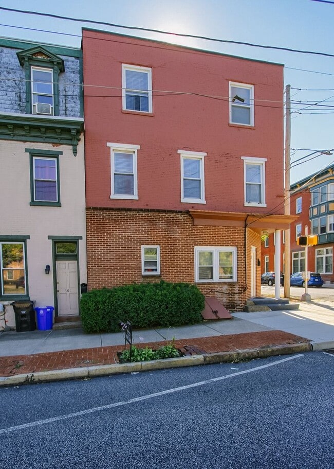 Photo - 300 S 2nd St Unit 300 S 2nd- 2
