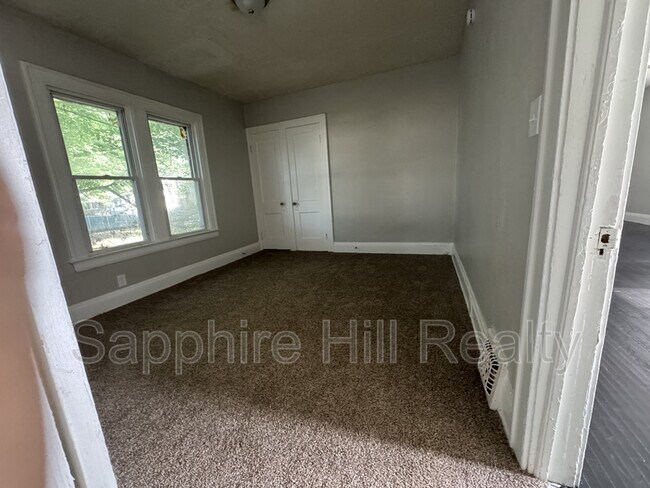 Photo - 9013/15 Yale Avenue - 1