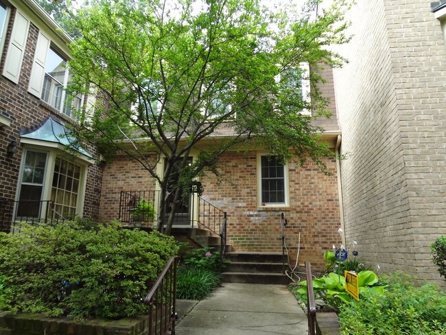 Photo - 2149 Kings Mill Ct