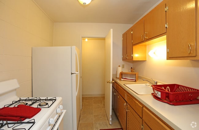 1BR, 1BA