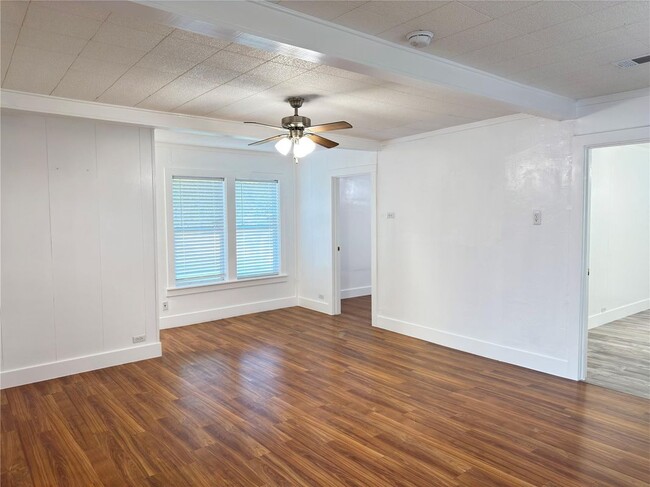 Photo - 1704 Lexington St