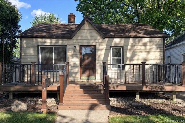 5712 Drexel St