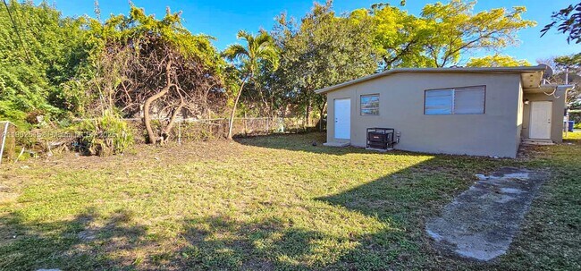 Photo - 2781 NW 13th Ct