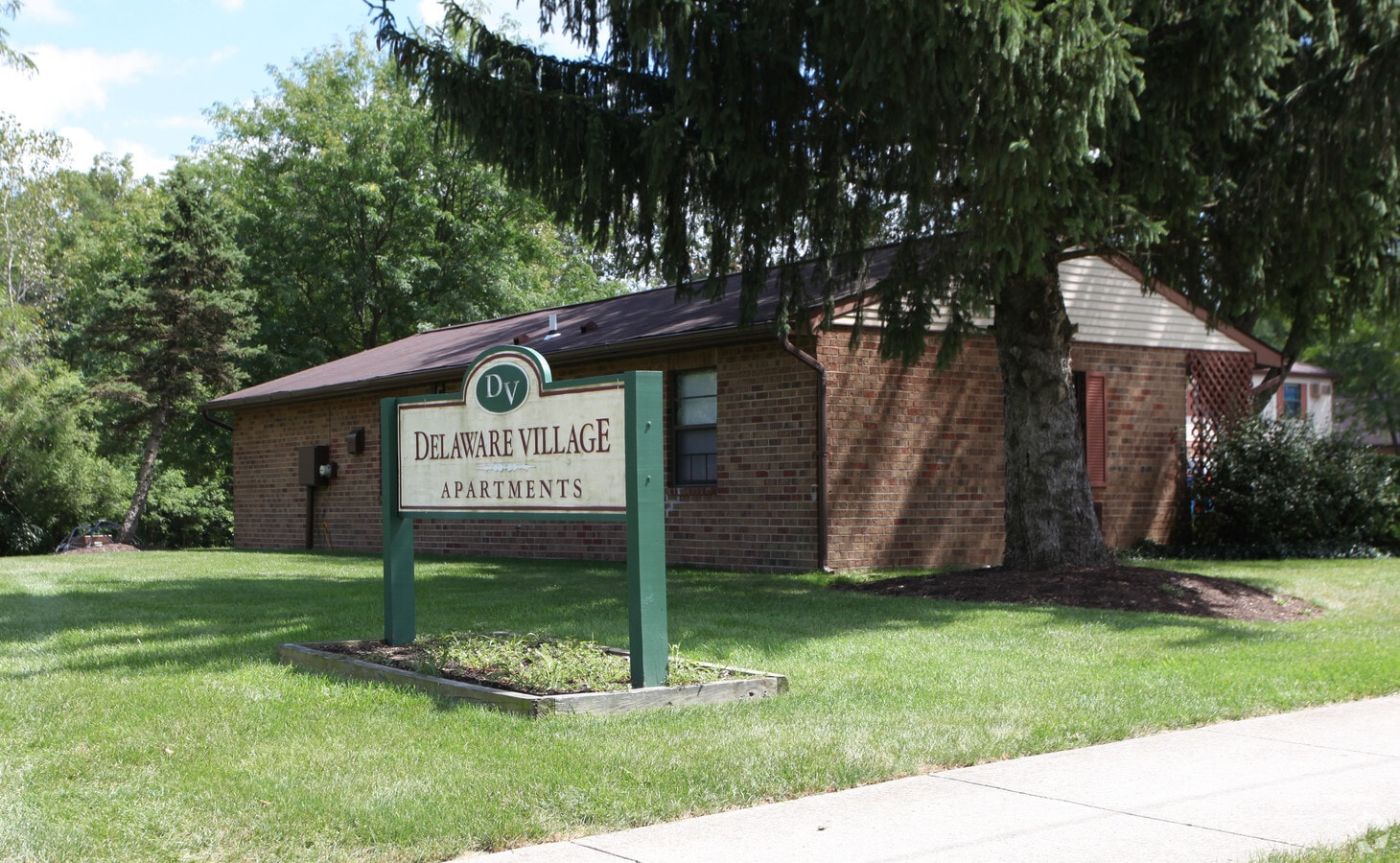 Photo - Delaware Village