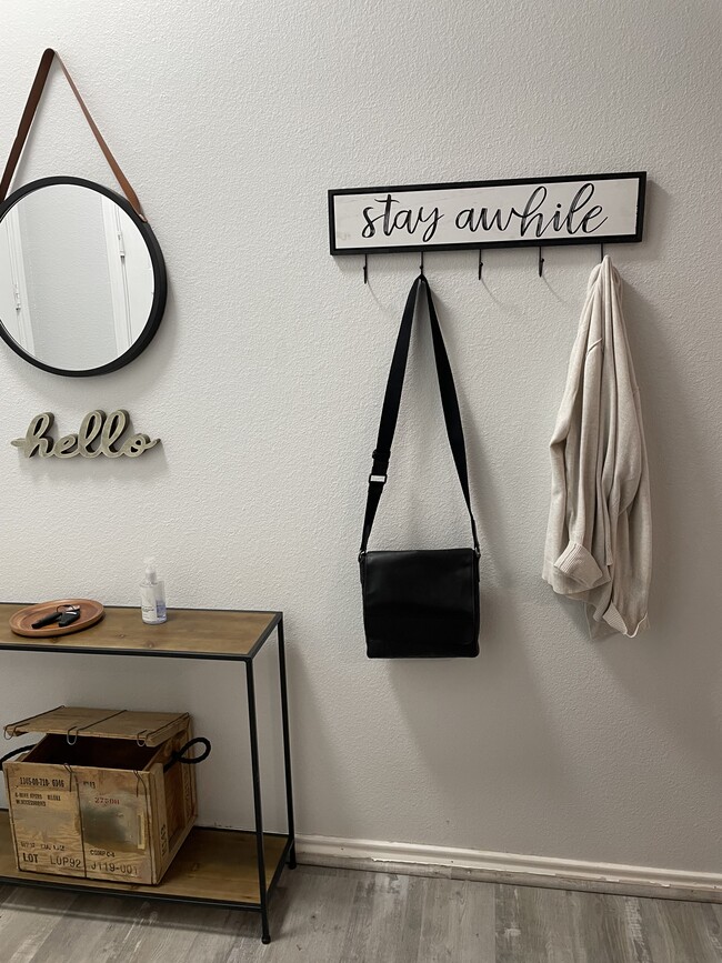 Photo - 6815 Terra Rye