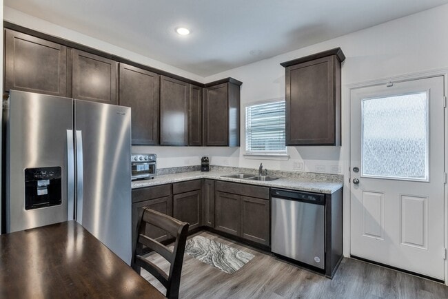 Photo - 16751 Rover Ln