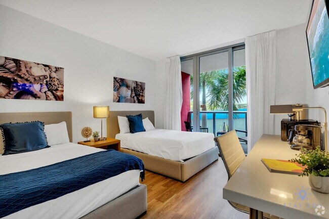 Building Photo - 2602 E Hallandale Beach Blvd Unit ID1227301P Rental