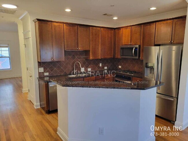 Photo - 655 Mead St SE