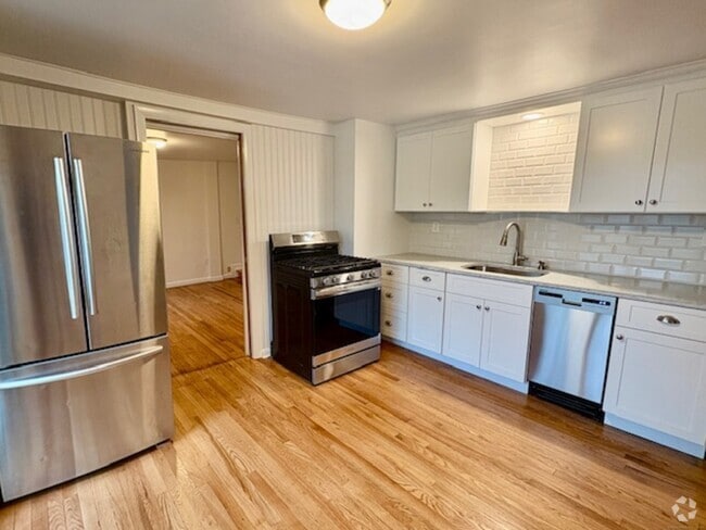 Building Photo - 96 Highland Ave Rental