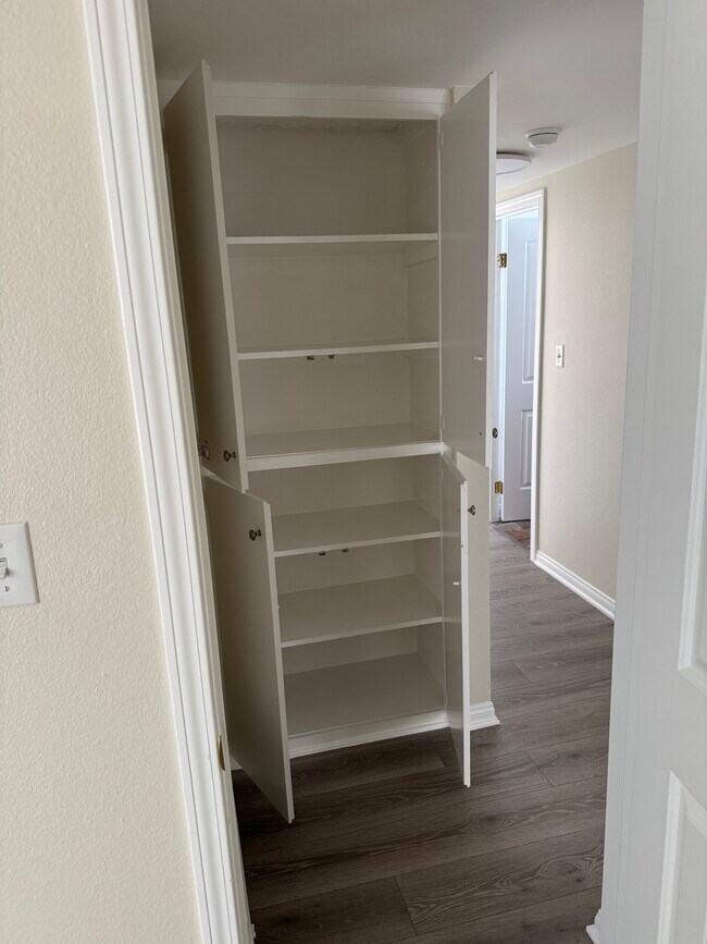 Linnen closet