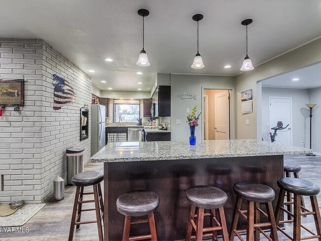 Photo - 4003 Emma Ln