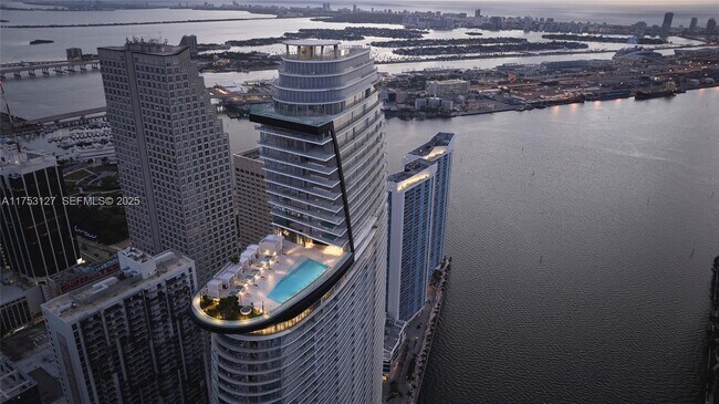 Building Photo - 300 Biscayne Blvd Way Unit 4204