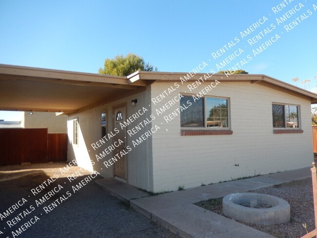 Photo - 2300 S 7th Ave House