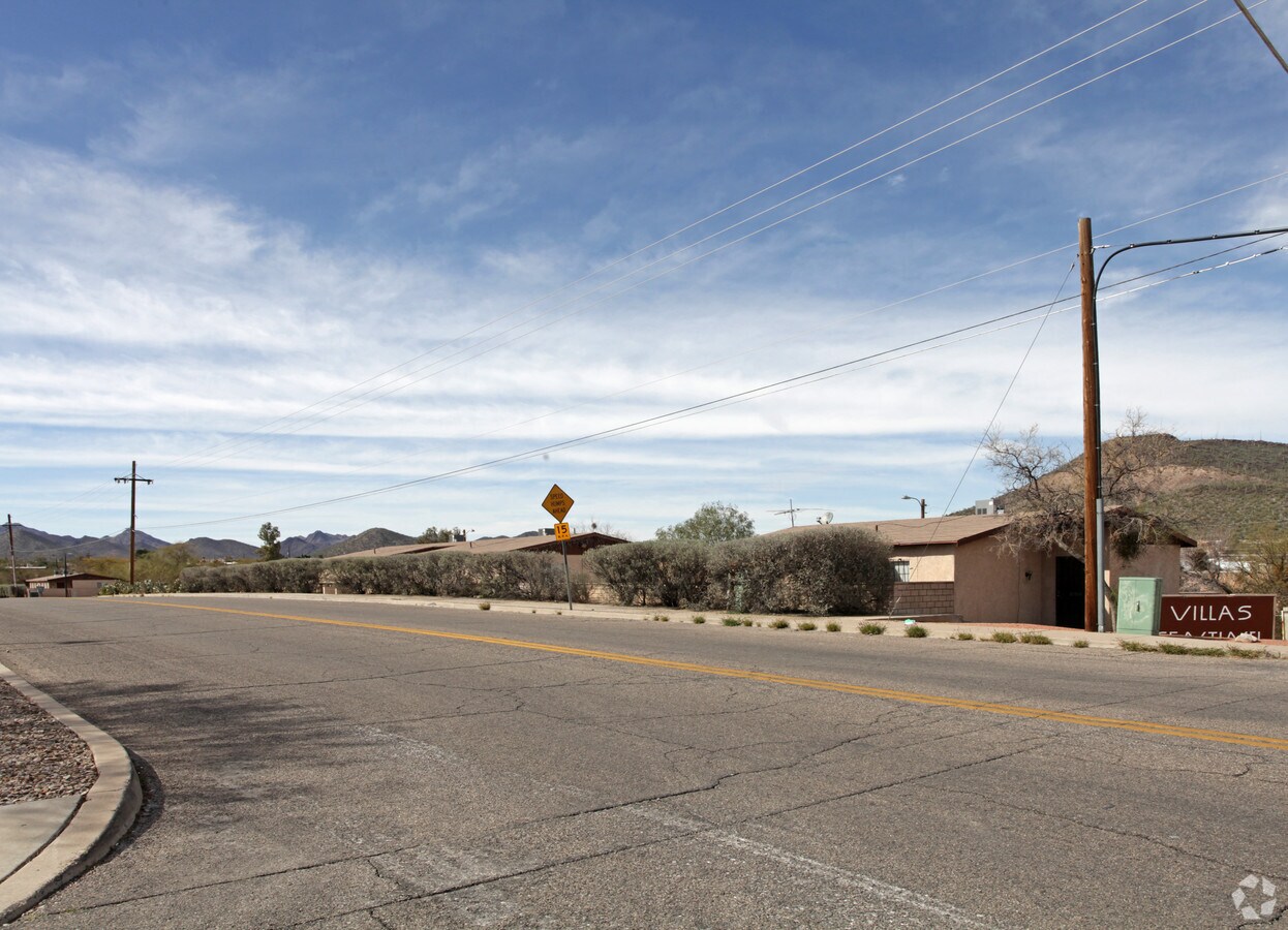 Photo - Villas Sentinel