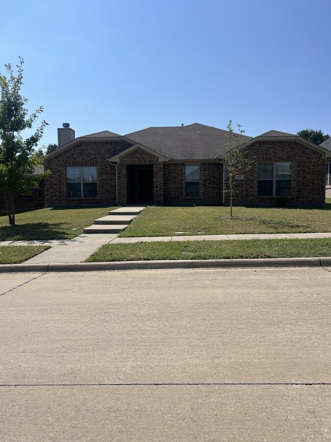 Photo - 1250 Long Branch Dr