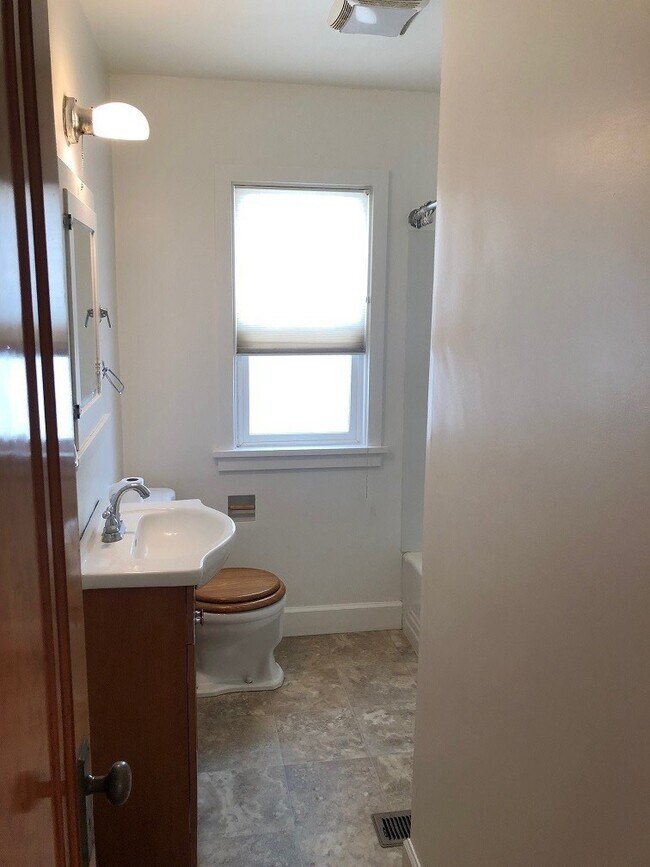 Photo - 513 3rd St Unit 513 3rd