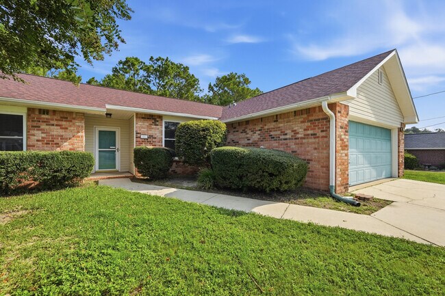 Photo - 1243 Jefferyscot Dr