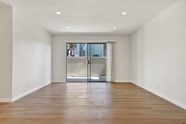 Photo - Huntington Landmark Senior Living Two Bedr...