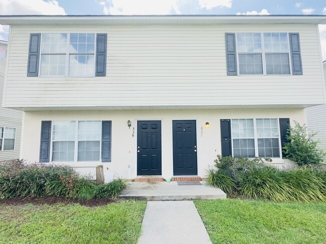 Photo - 339 Brookfield Rd