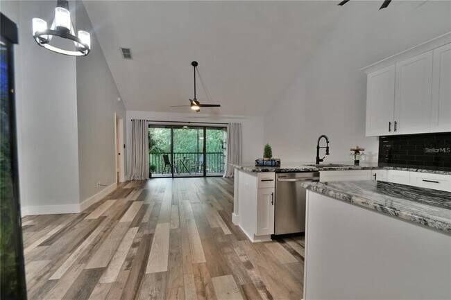 Photo - 1801 E Lake Rd S Unit 15E