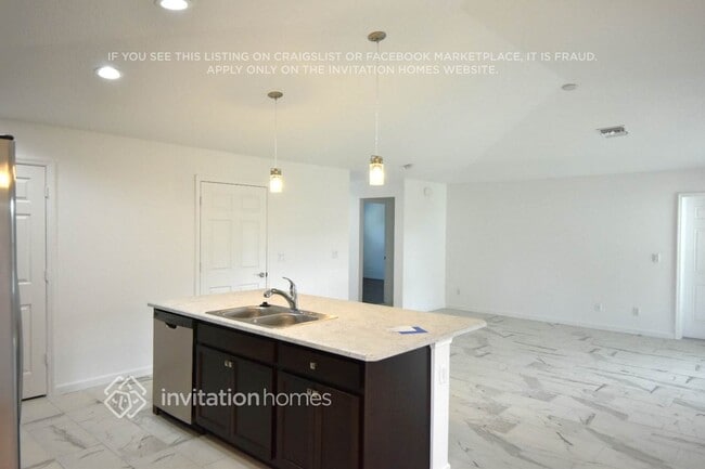 Photo - 857 SW Sail Terrace