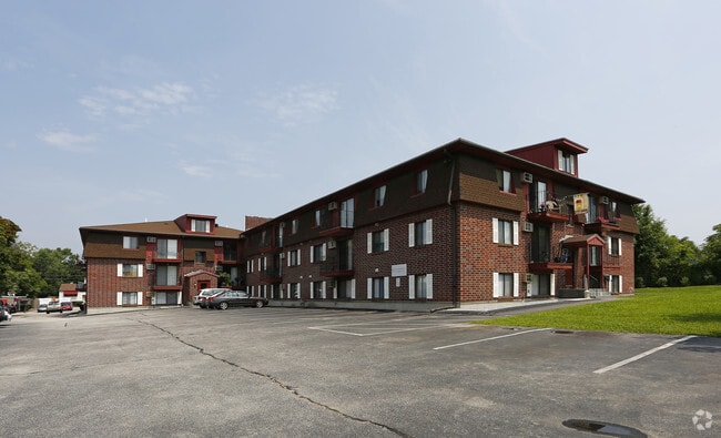 Building - Valley Grove Apartments