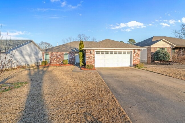 Building Photo - Great location in Sherwood