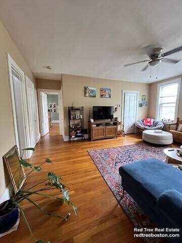 Photo - 236 Cypress St Apartments Unit 3