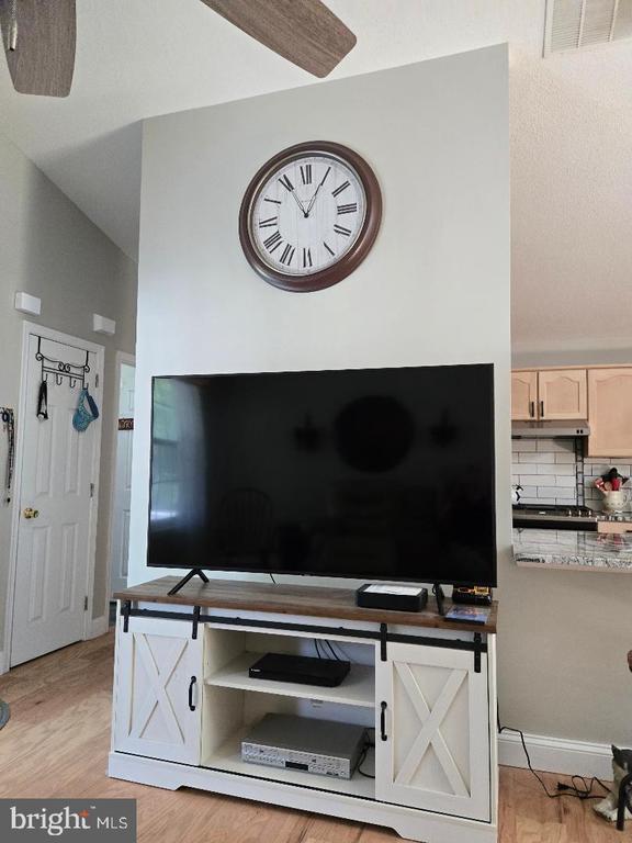 Photo - 18216 Piedmont Dr